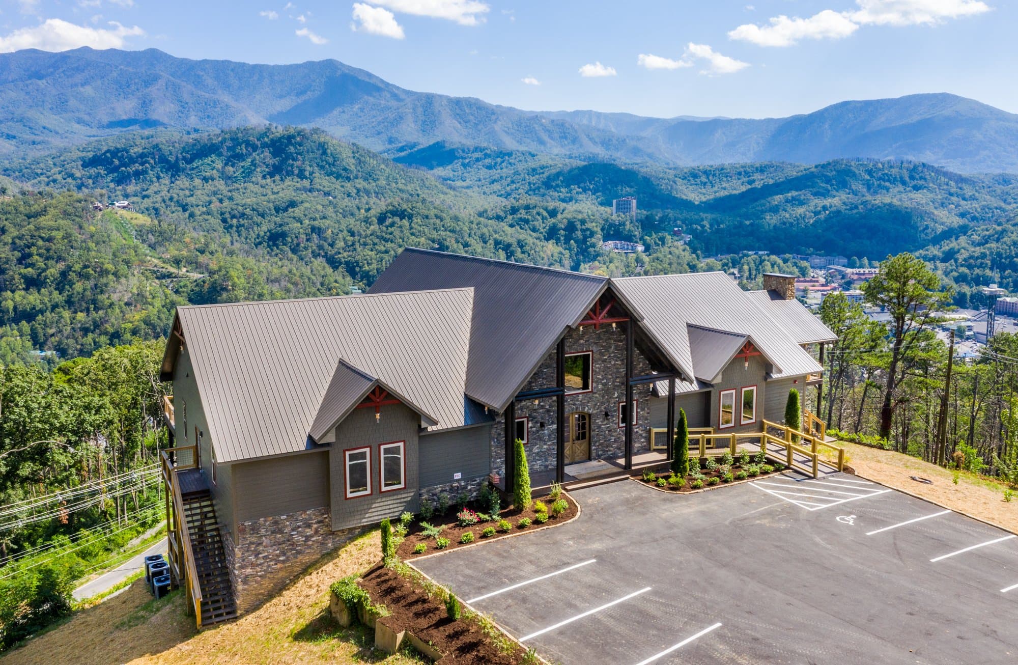 Greystone Pointe Lodge from above